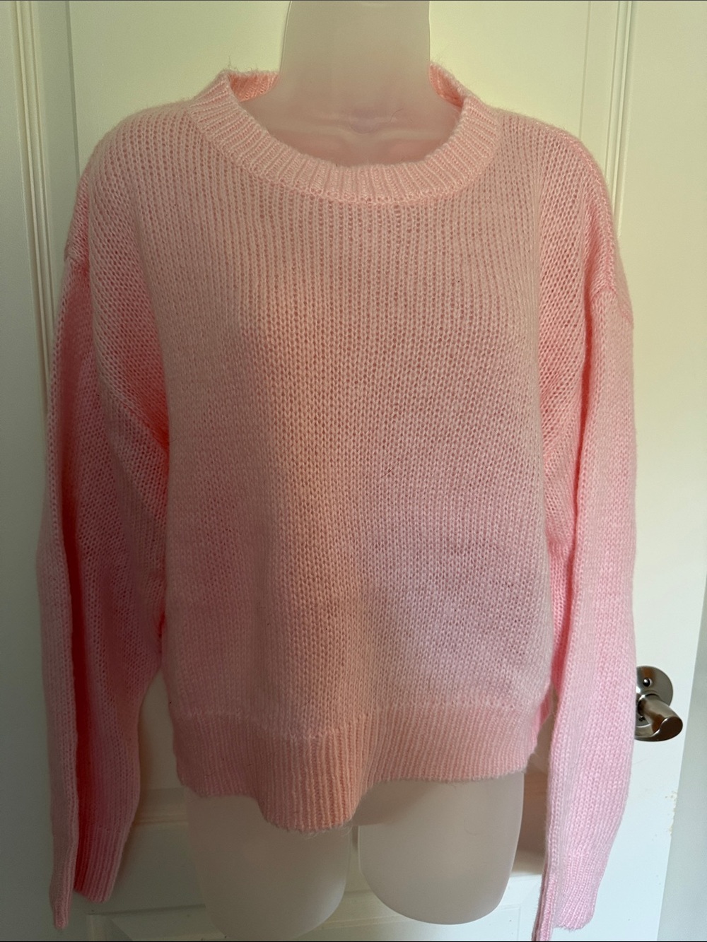 Edikted Crewneck Pink Sweater size M